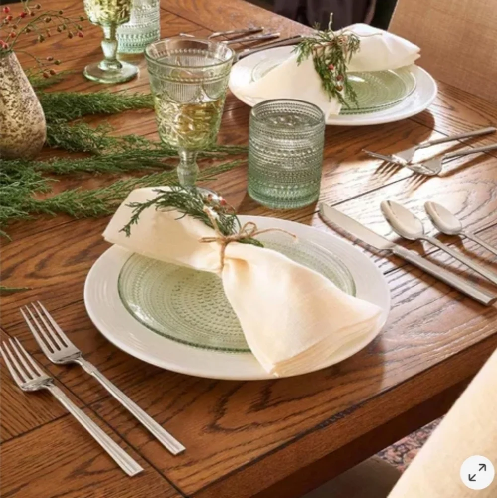 SONIA 5 Pc. Place Setting By Fortessa, Boxed, Retail Price $42.00US